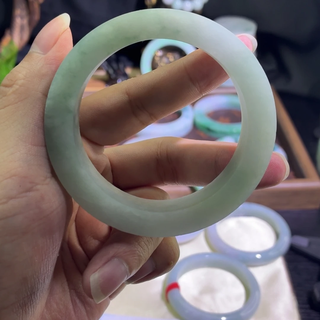 定制翡翠未镶嵌正圈