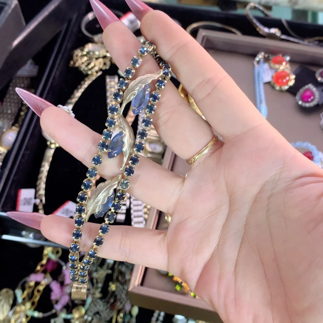 【闪购商品】瓷片楚楚中古满88包邮