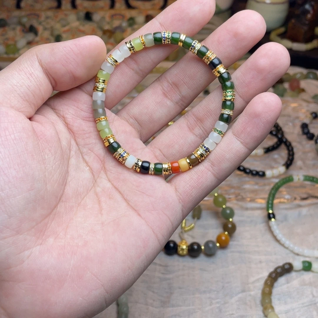 *****和田玉未镶嵌手链