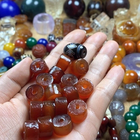 玛瑙/玉髓挂件未镶嵌望*安