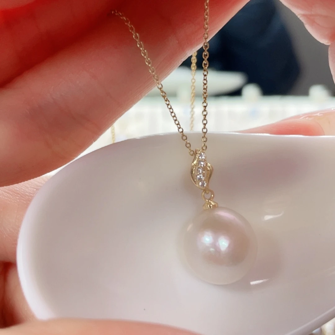 淡水珍珠吊坠(赠链)未镶嵌