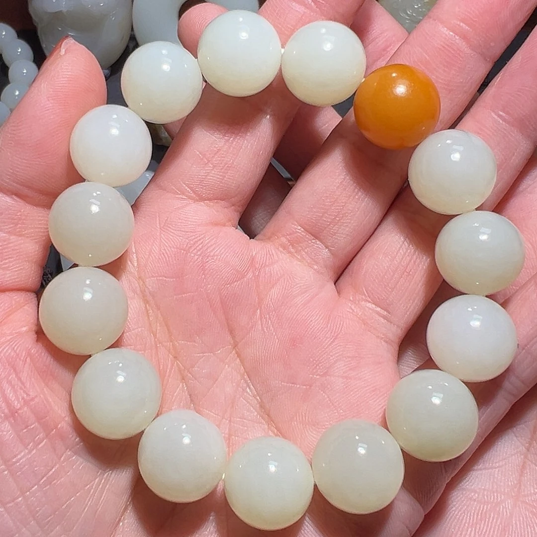 和田玉未镶嵌手链