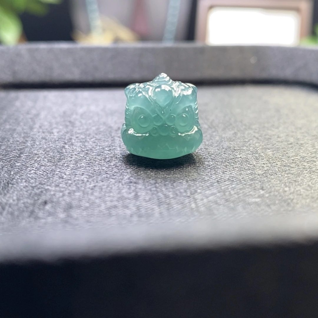 翡翠未镶嵌手链卡14左右醒狮珠子