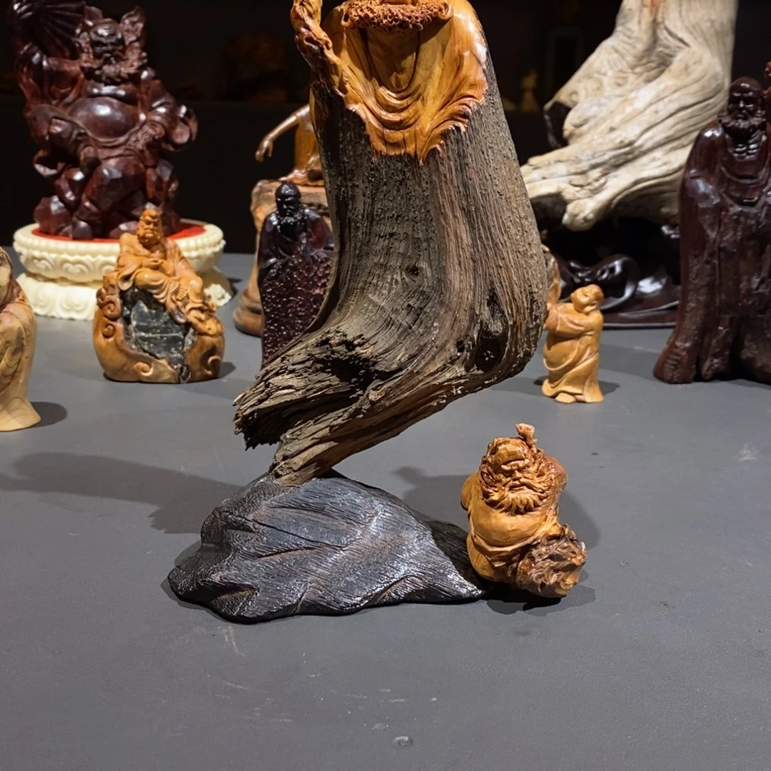 王***群柏木（崖柏）达摩钟馗手把件