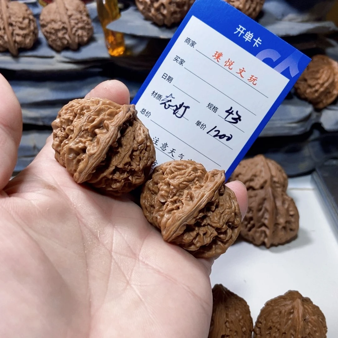 把件文玩核桃老版宫灯