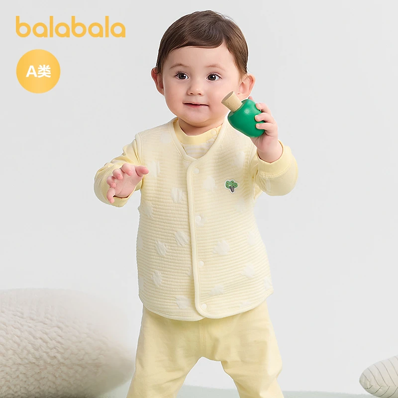 巴拉巴拉婴儿内着上衣宝宝马甲秋装学生新款打底背心亲肤舒适奶萌