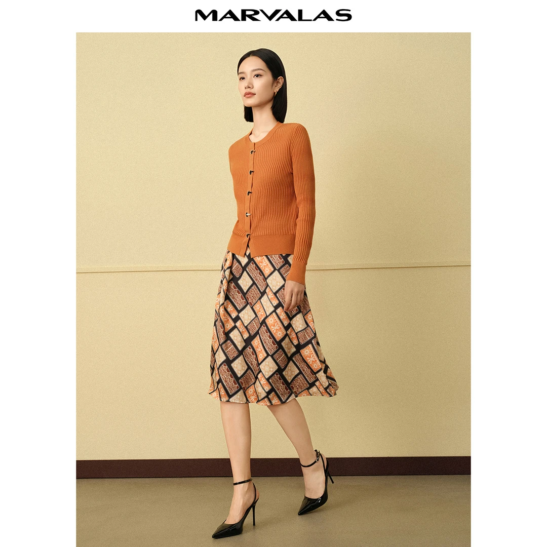 【商场同款】曼德诗纯色毛织开衫莱赛尔天丝针织上衣M731305807