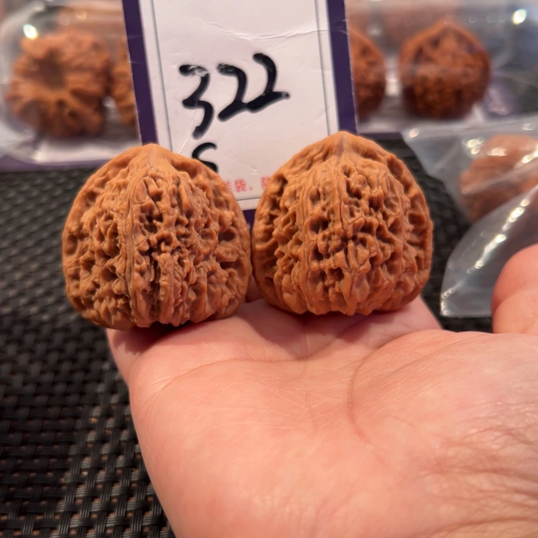 把件文玩核桃322号三角疆尺寸42全品