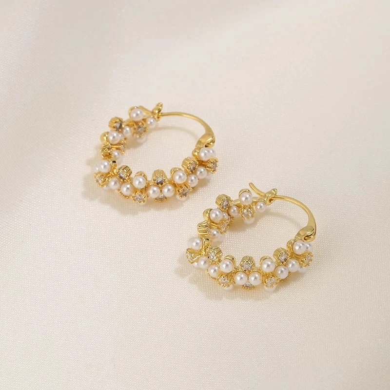 925银针珍珠 新款时尚小米粒珠轻奢小众高级感圈耳饰-113