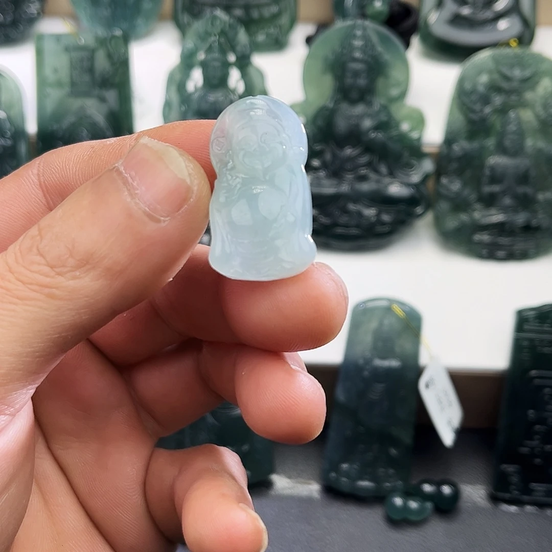 翡翠未镶嵌颈饰财神尺寸31-17-5.8mm