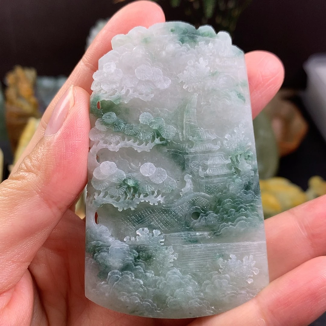 定制翡翠未镶嵌山水