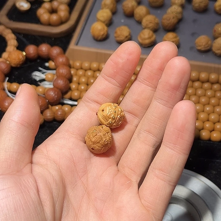 风***动猴头核桃吊坠扎吉拉姆➕蟾仙单科