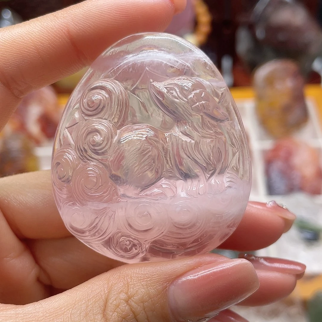 颈饰未镶嵌水晶?**吉