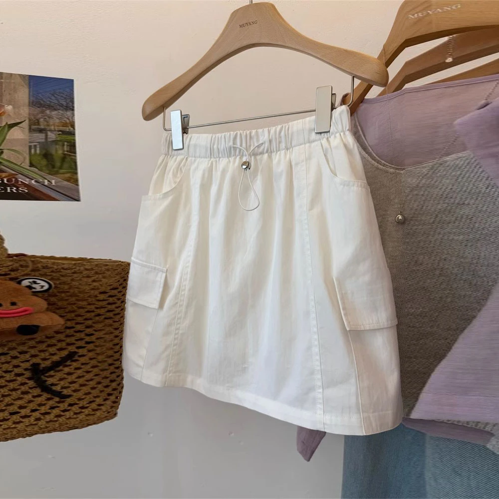 2025年春夏新款高级感双口袋休闲工装短裙薄裙裤女百搭显瘦半身裙