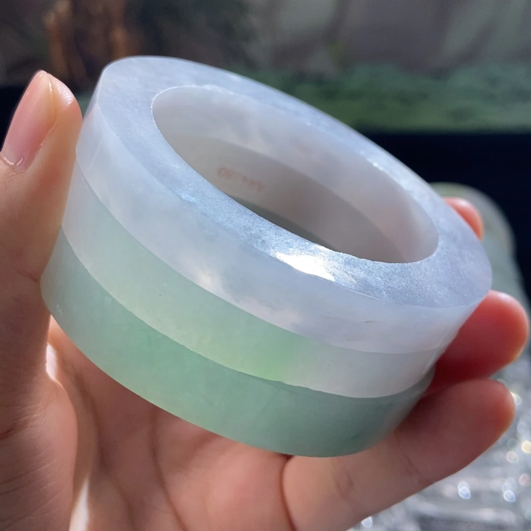 定制翡翠未镶嵌翡翠手镯多样性发一件