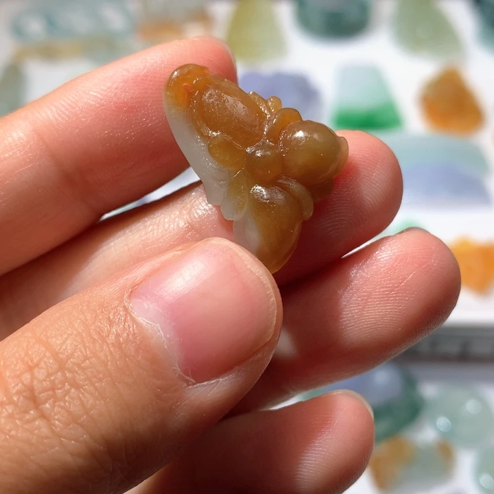 未镶嵌定制翡翠花