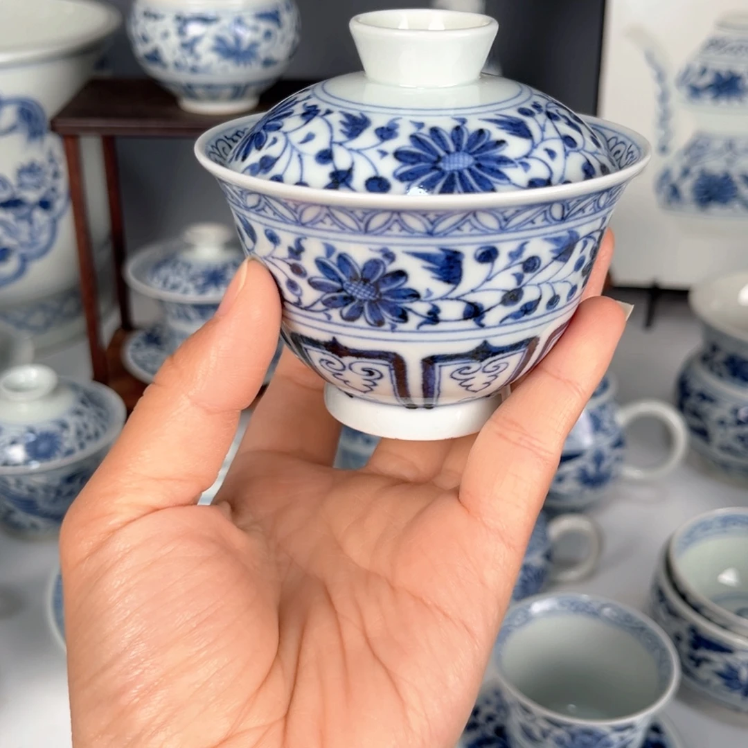 毛***8两才盖碗青花扁菊