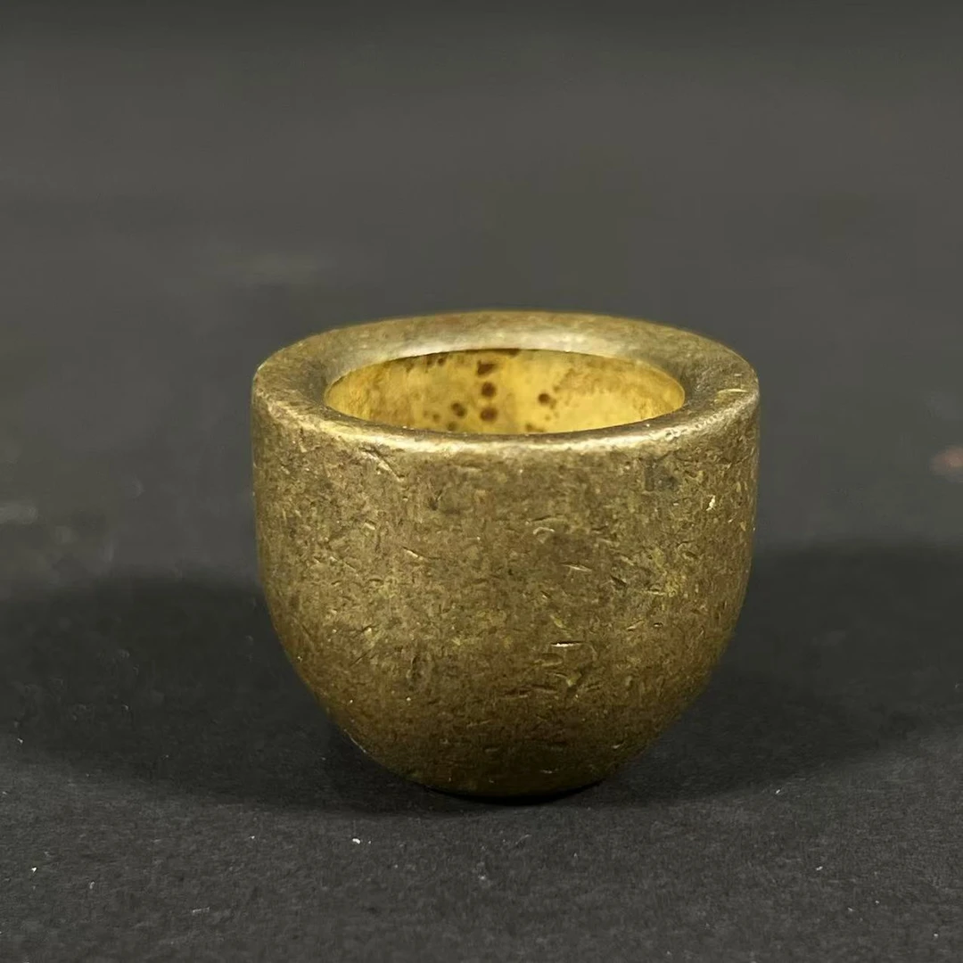 Lot36: 铜 香插摆件