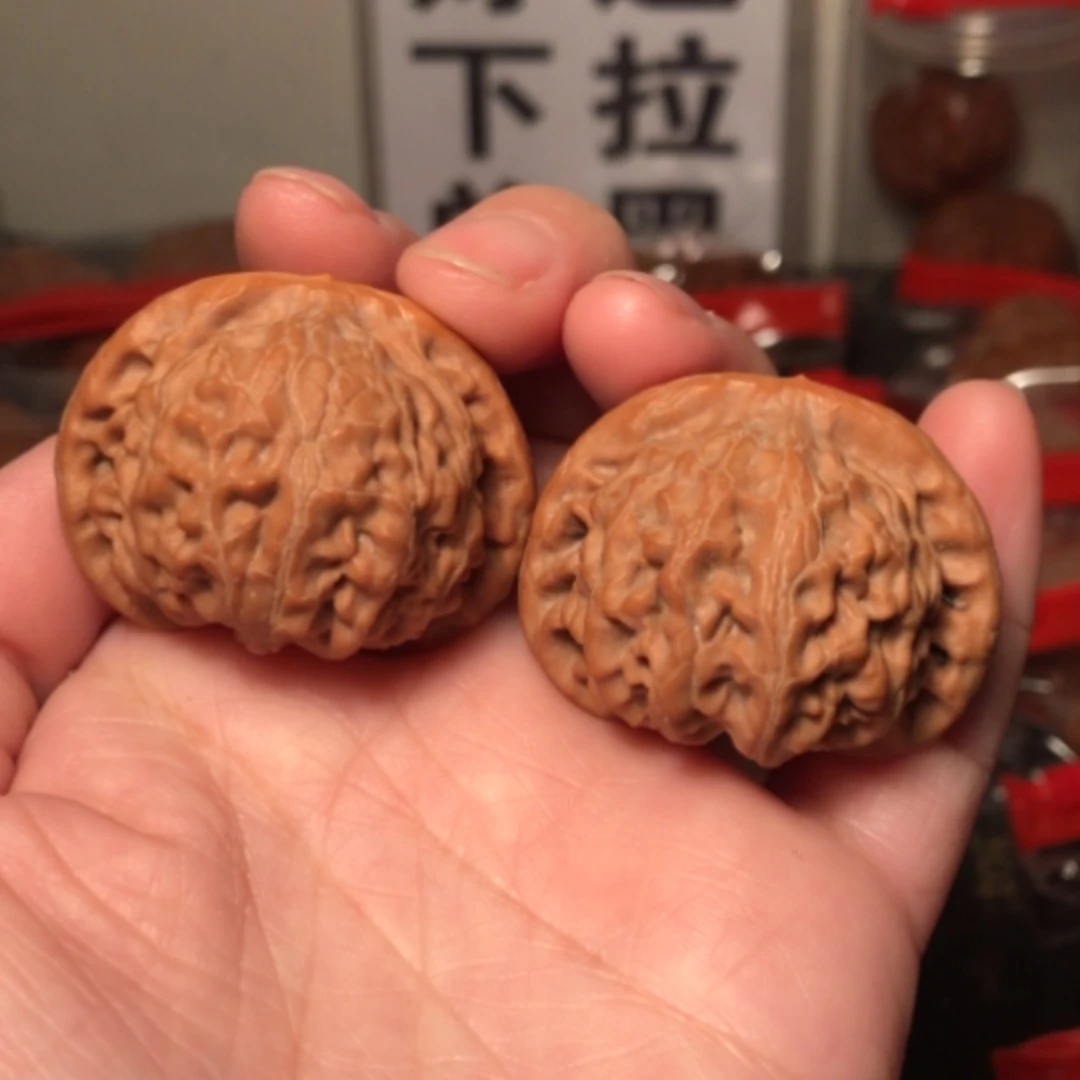 【闪购商品】文玩核桃把件宫灯40