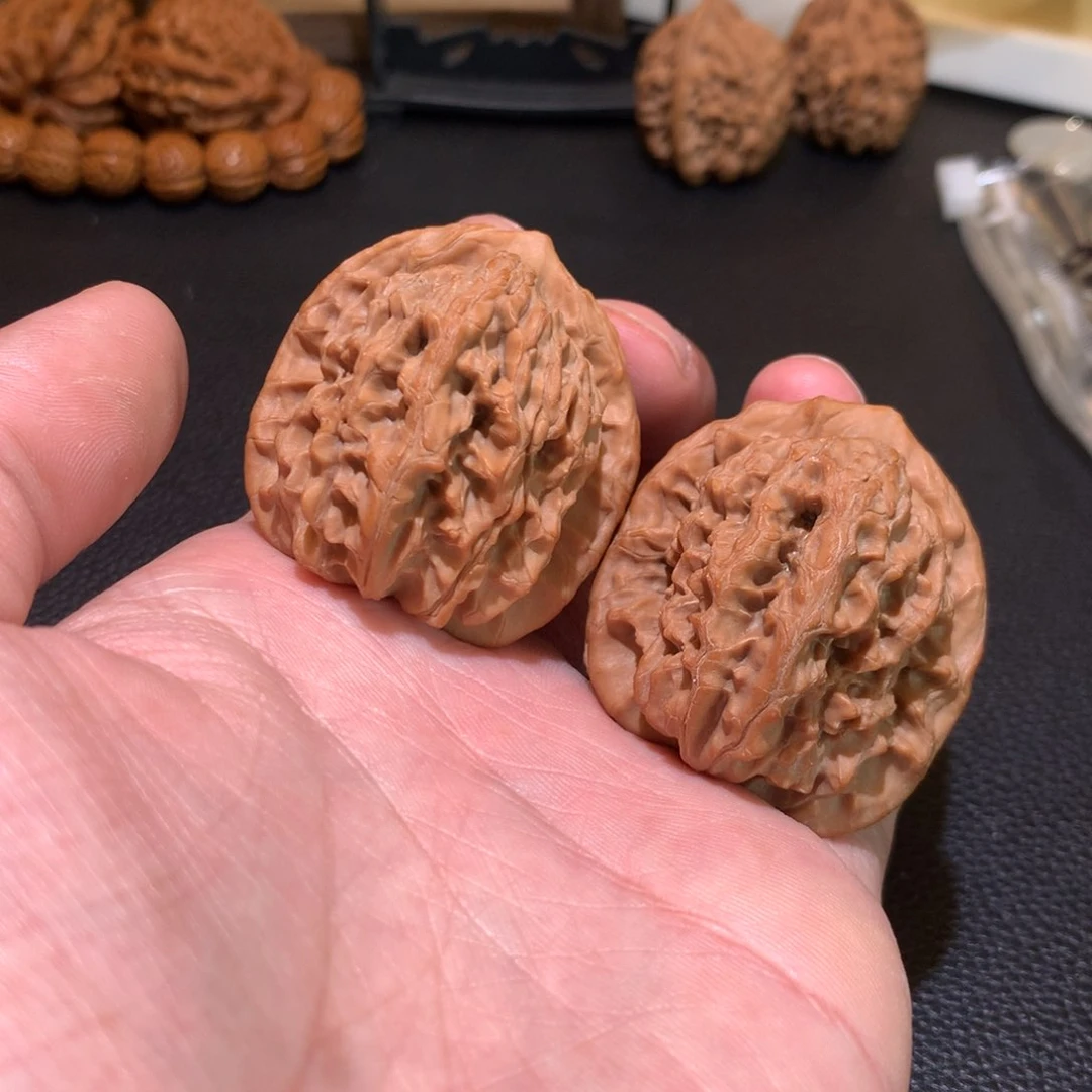 文玩核桃把件马老四39