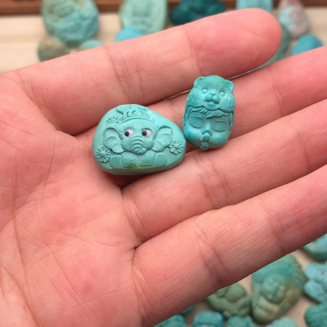 罐***喵绿松石未镶嵌颈饰