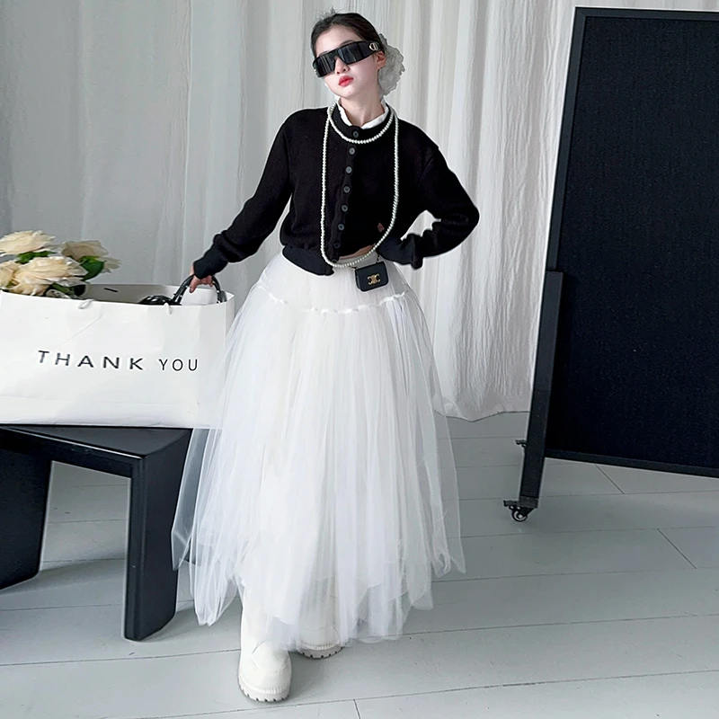 女童套装2025新款洋气时髦格子蓬蓬裙两件套中大童春季时尚洋气！