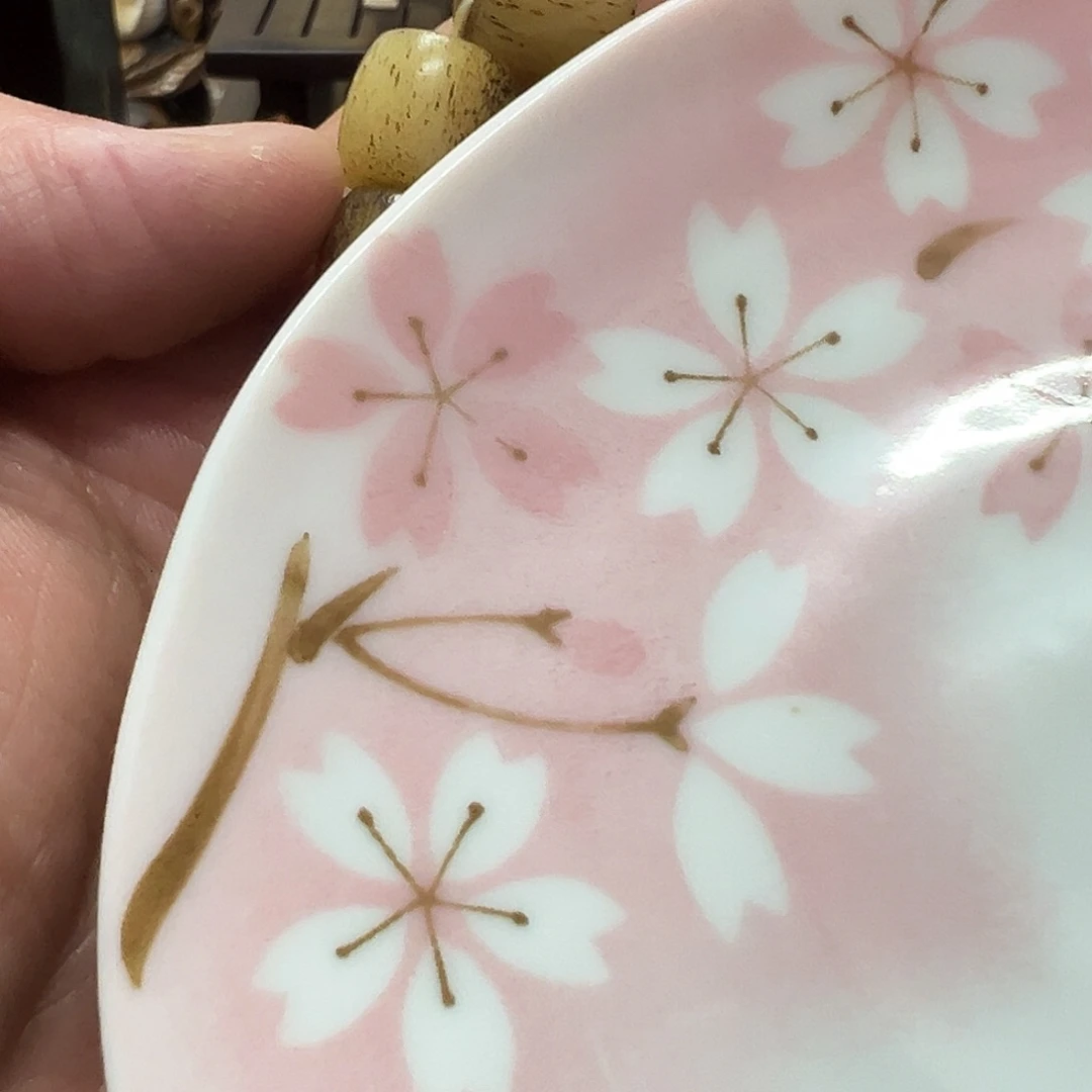 瓷片瓷器瓷器中还是