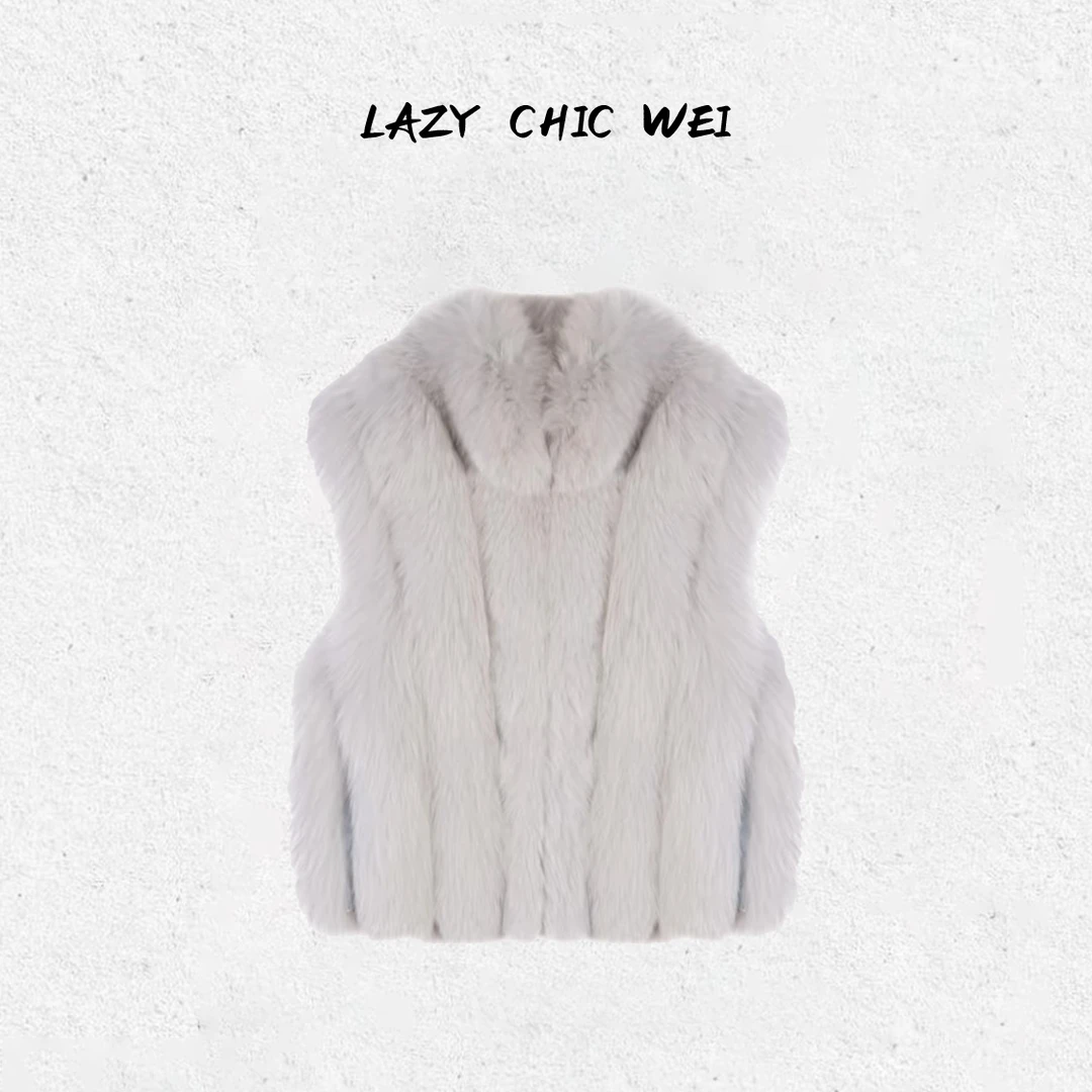 WEI “雪狐蓝银”芬兰进口蓝狐皮草马甲2588SSW5715