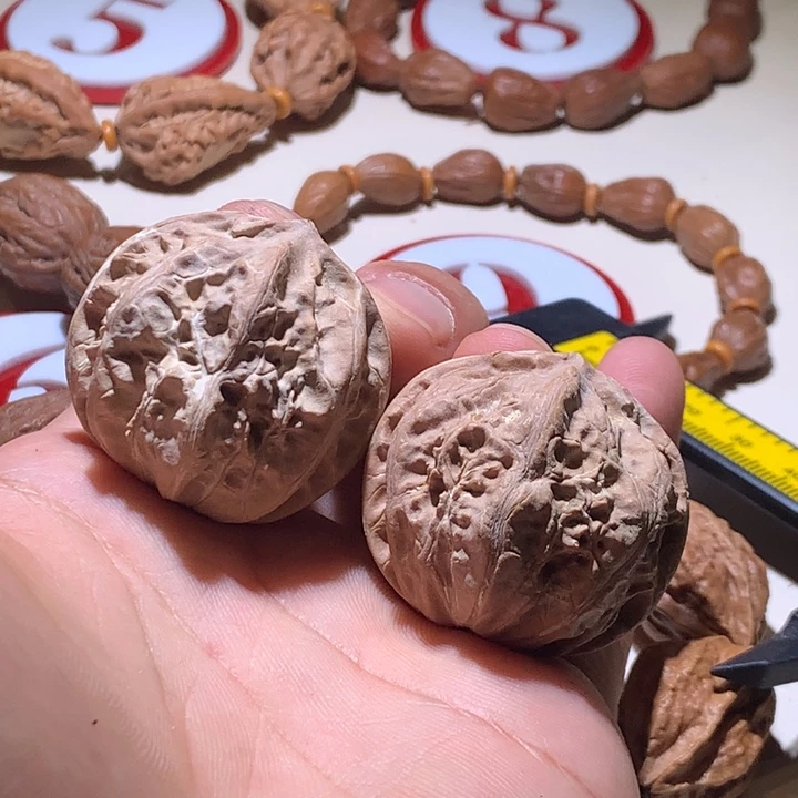 文玩核桃吊坠因皮37