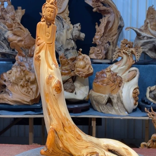 柏木（崖柏）根雕摆件