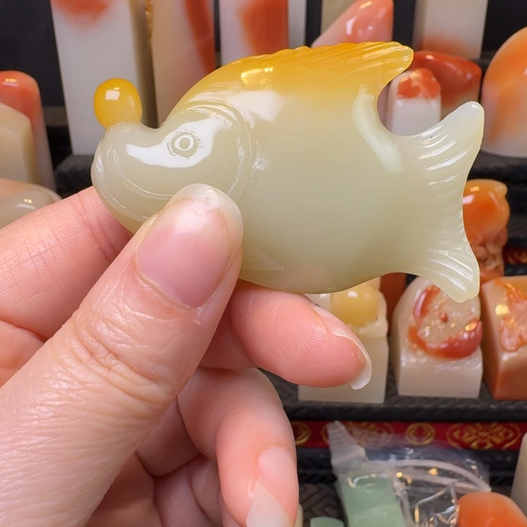 老挝石漂亮的好看的