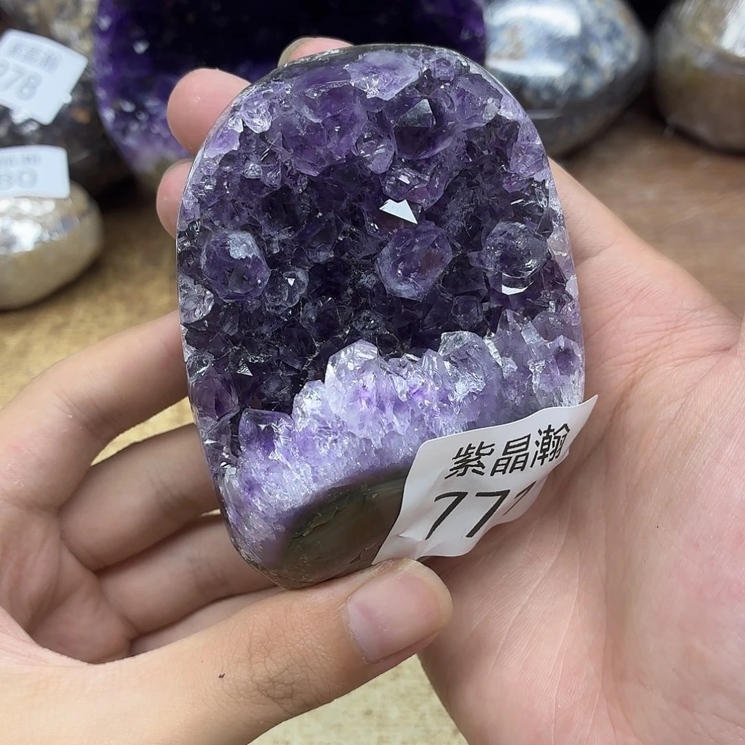 未镶嵌大型摆件（非配饰）水晶