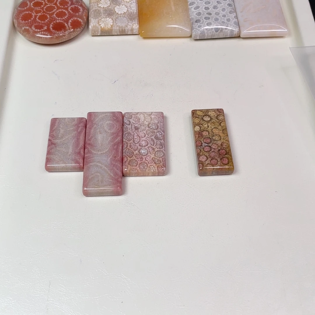 【闪购商品】未镶嵌吊坠(赠链)硅化玉?***?