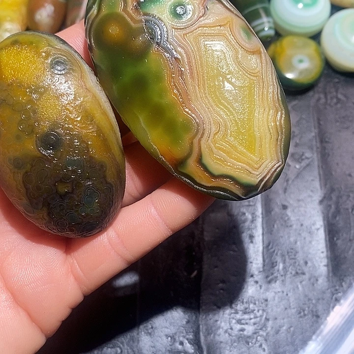 聚***馆玛瑙/玉髓合金颈饰