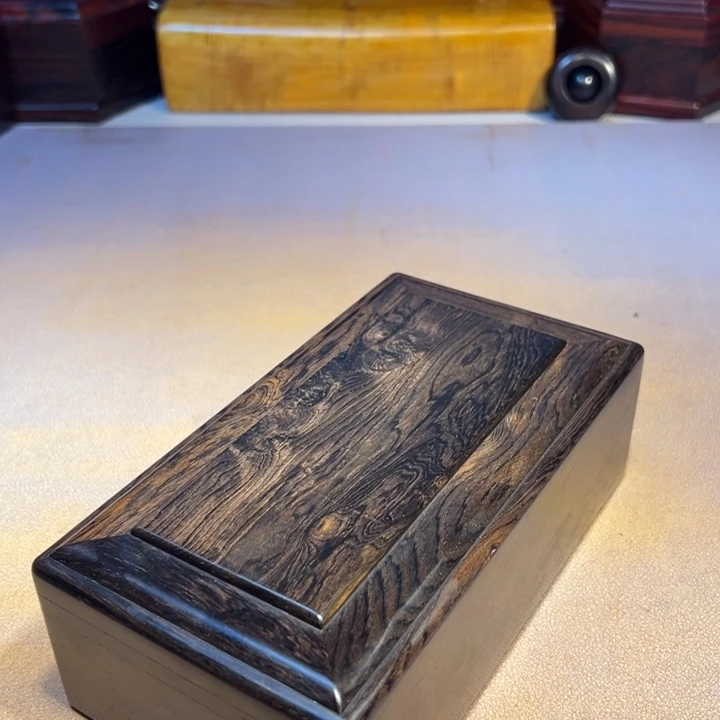 喵***咪机关盒。