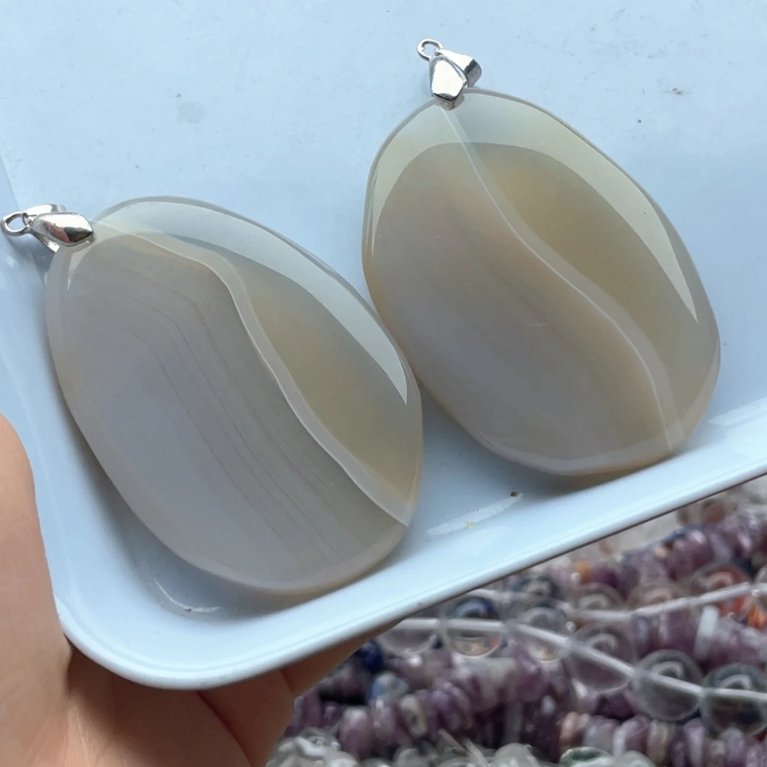 玛瑙/玉髓未镶嵌珠宝半成品一个装37*50+玛瑙吊坠