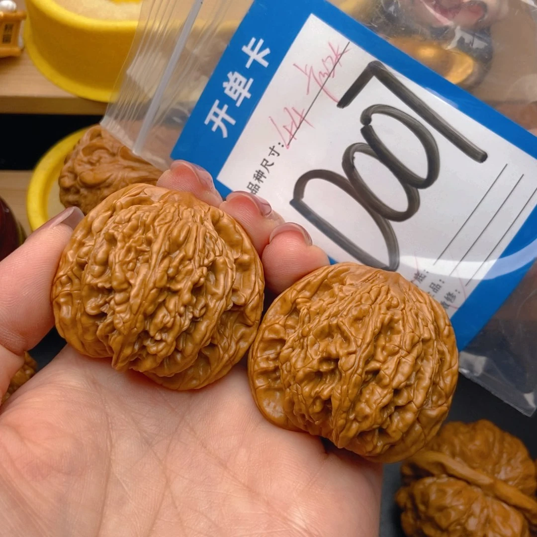 桃核吊坠核桃虎头