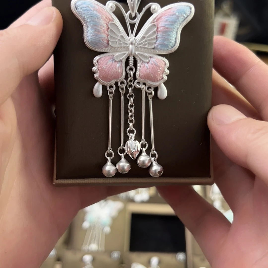 手工苗绣吊坠项链