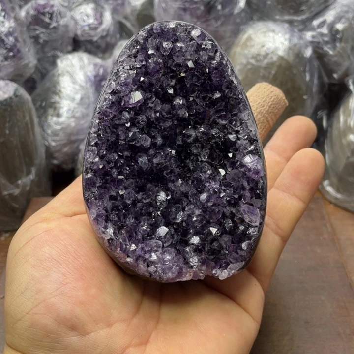 紫晶未镶嵌摆件紫晶