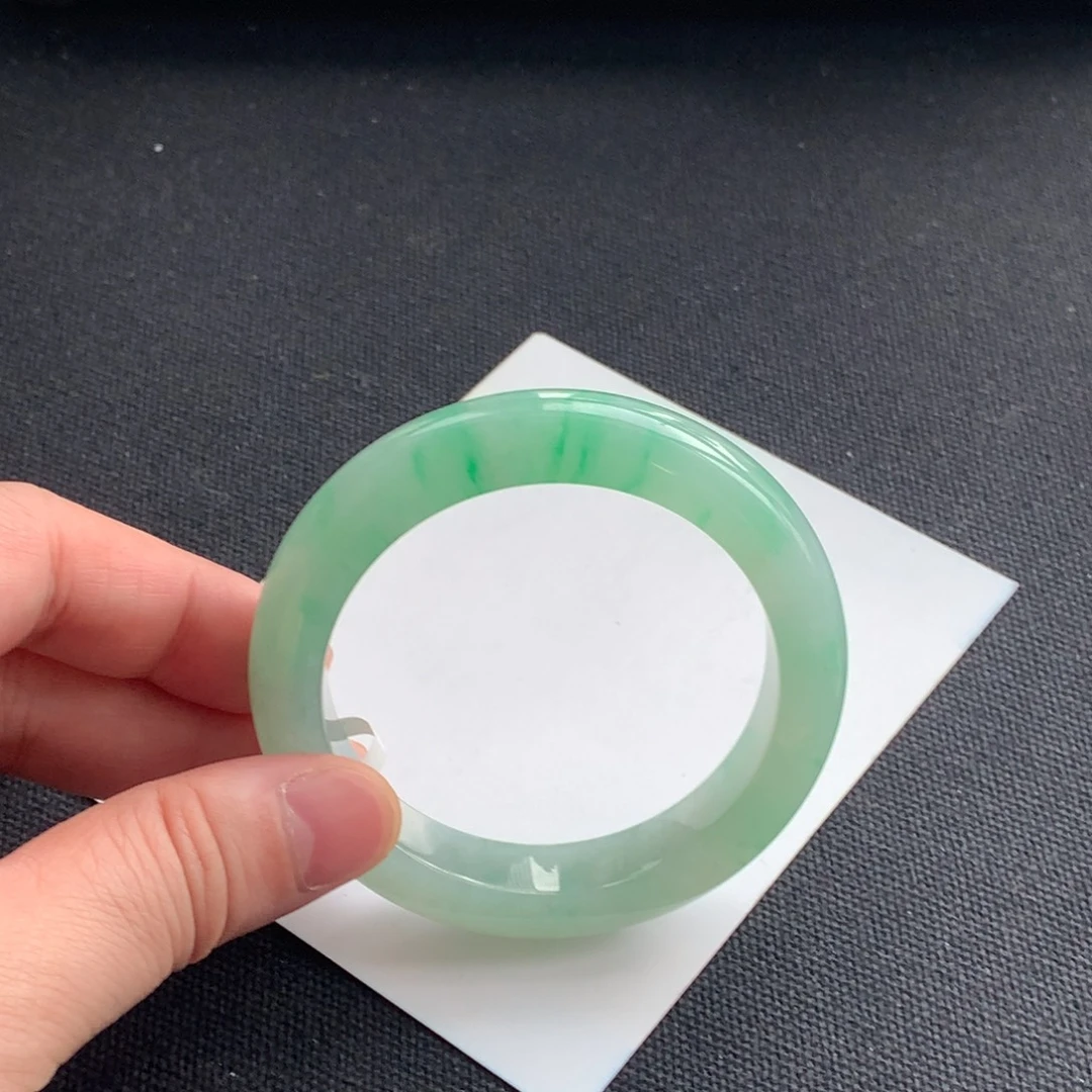 翡翠未镶嵌手镯93号