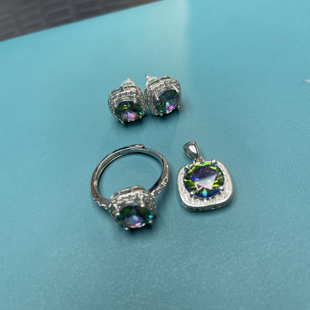 【高定轻奢】收藏级轻奢时尚设计吊坠dw888