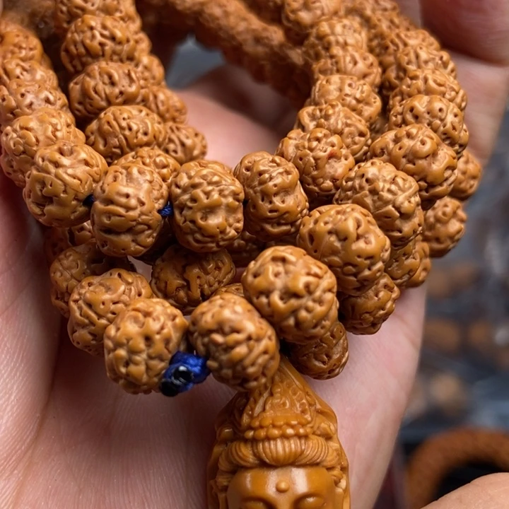 猴头核桃吊坠文玩手串