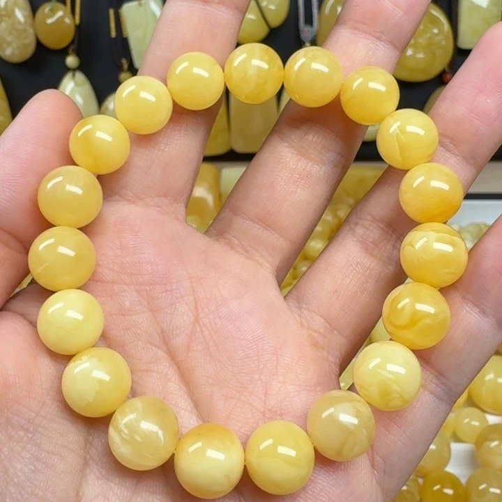蜜蜡未镶嵌珠宝奇石