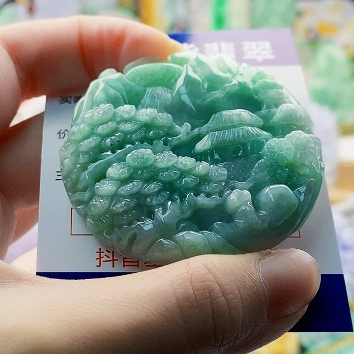 吊坠(不含链)未镶嵌翡翠
