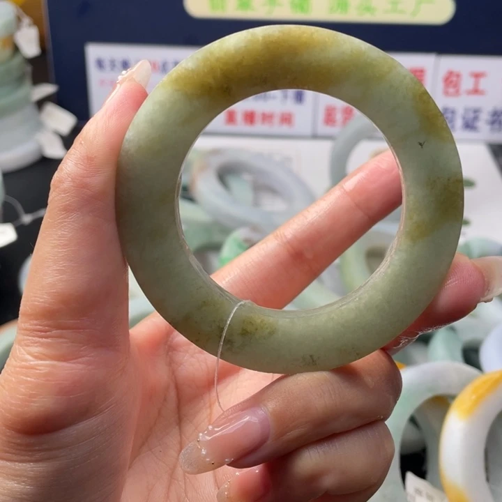 【闪购商品】未镶嵌翡翠定制翡翠