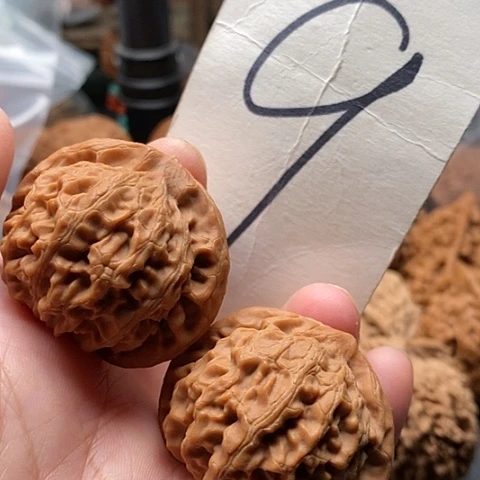 桃核吊坠41全品宫灯