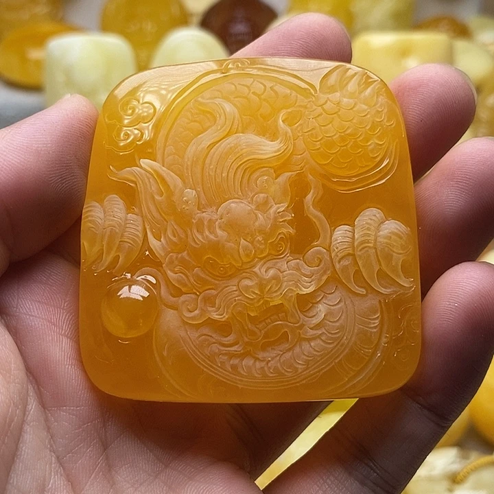 琥珀颈饰未镶嵌琥珀蜜蜡吊坠
