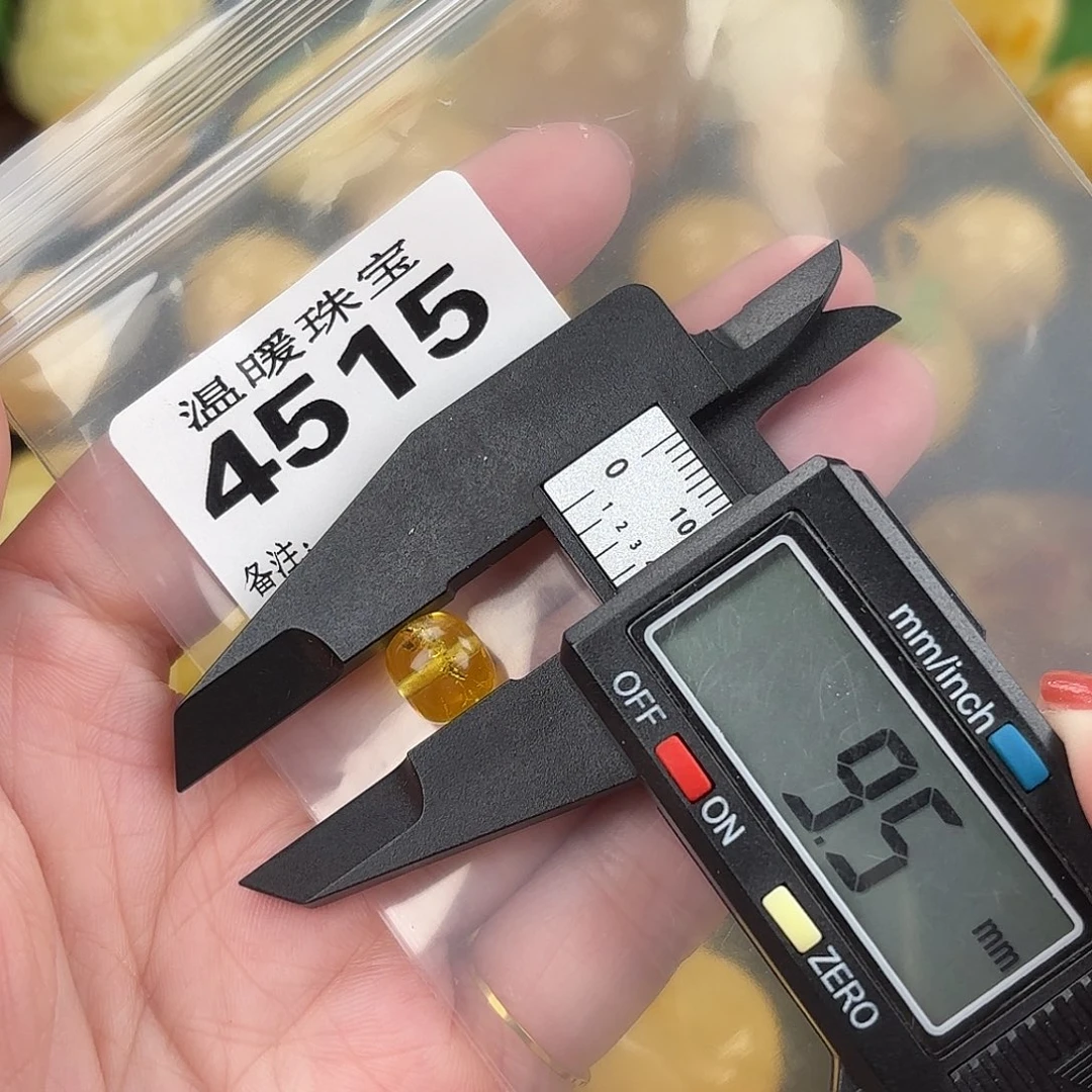 琥珀未镶嵌珠宝奇石裸石