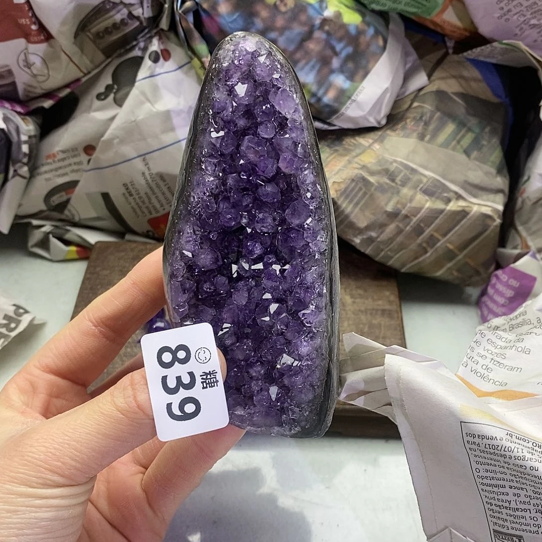 紫晶大型摆件（非配饰）未镶嵌