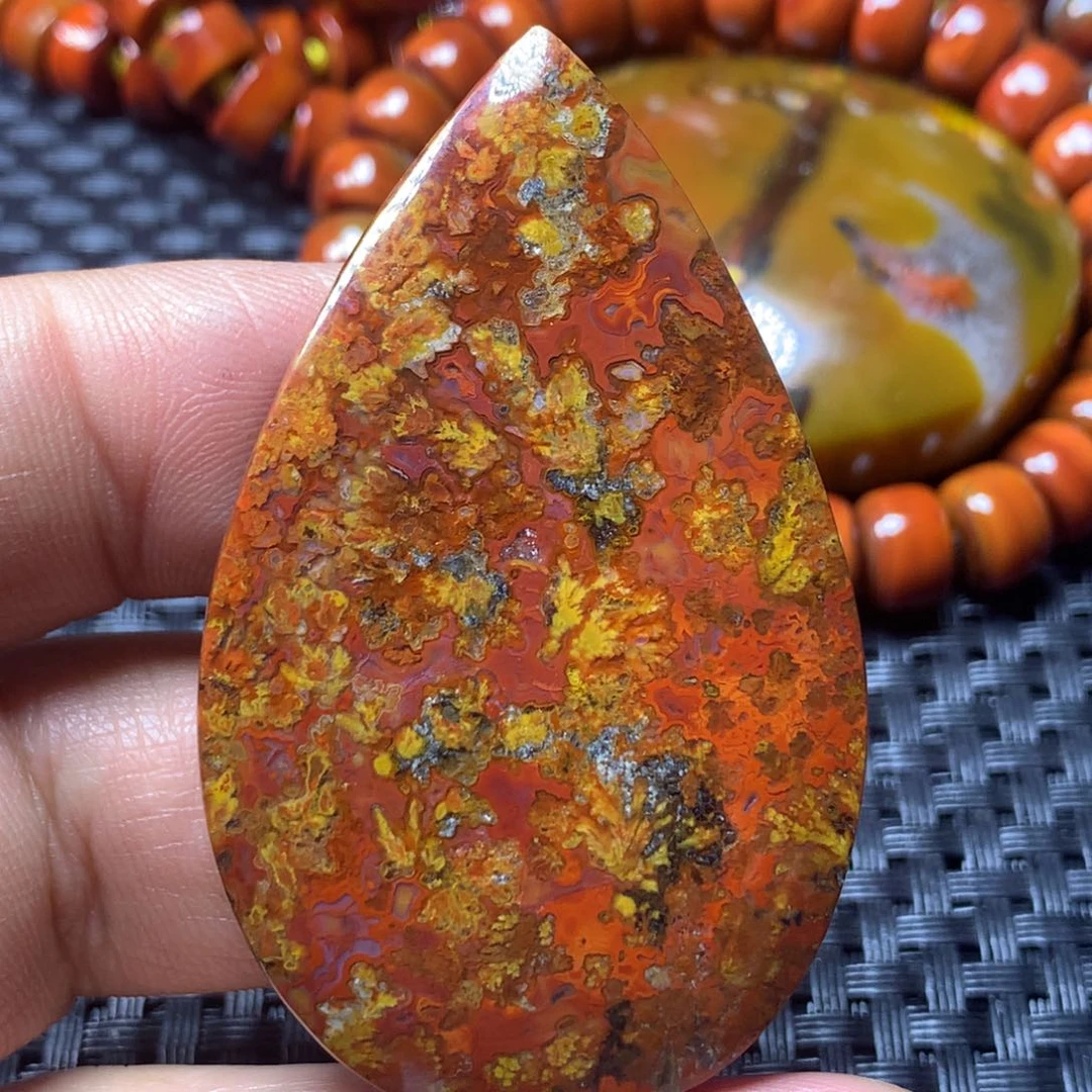 玛瑙/玉髓吊坠未镶嵌霸****: